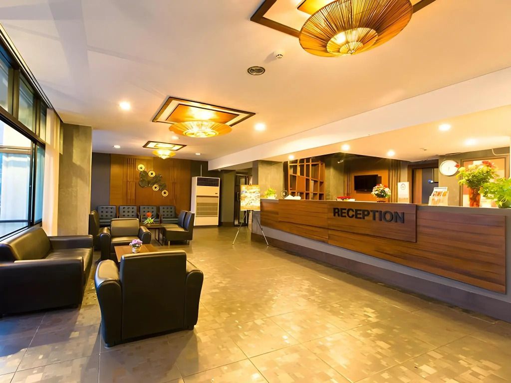 B2 Bangkok Srinakharin Boutique & Budget Hotel