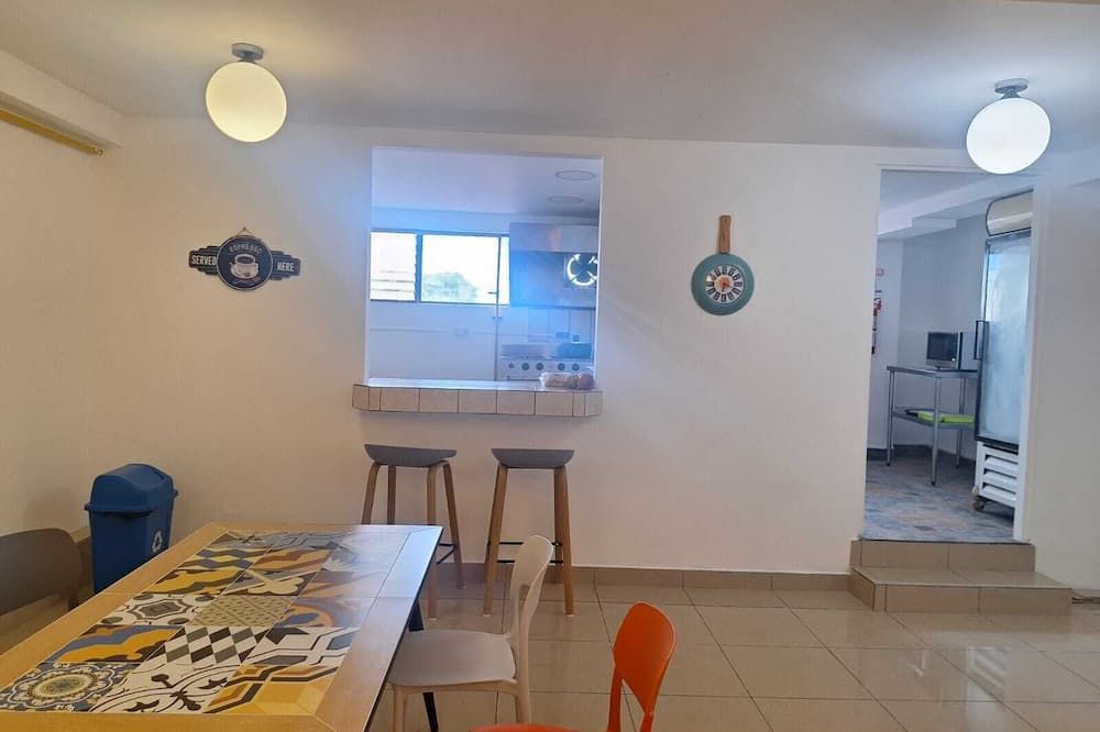 Apartahotel del Paseo - סן חוזה - חדר אוכל