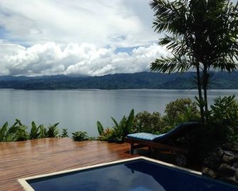 Naveria Heights Lodge - Savusavu