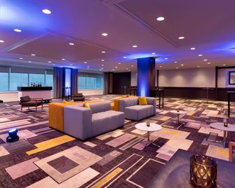 Fairmont The Queen Elizabeth - Montreal - Lounge