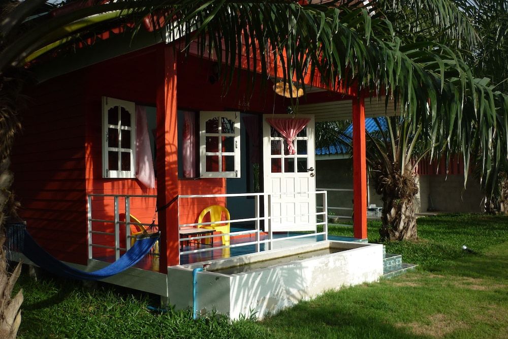 Maneemudjalin Resorts Farm Stay - Sam Roi Yot - Sovrum