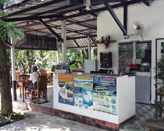 Baan Aunrak Koh Chang - Ko Chang - Front desk