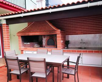 Sunny Villa - Sea View, Bbq & Private Pool - Ponta do Sol - Salle à manger