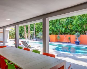 Large Comfortable Home - Flexible Cancellation Policy - Long Term Discount - Palm Springs - Pool