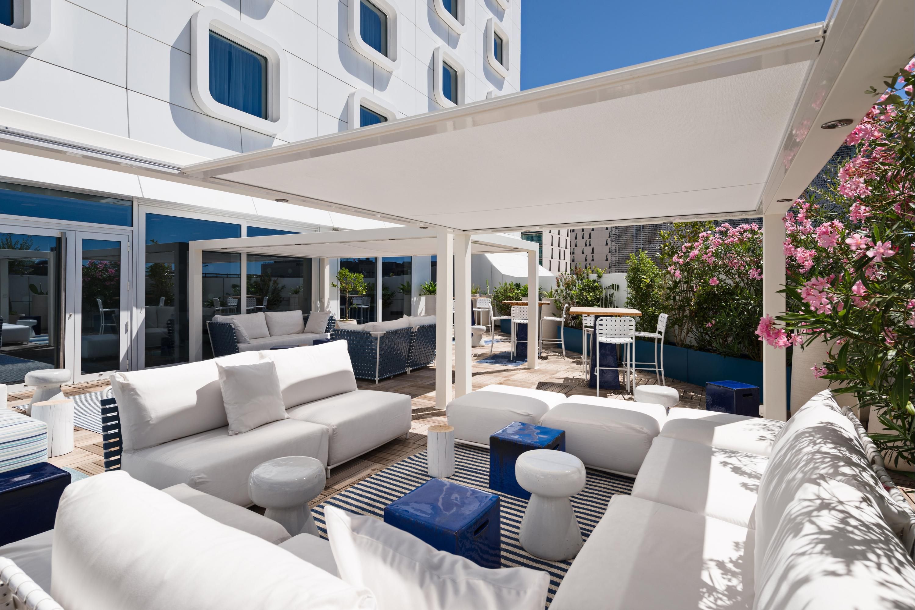 غولدن تيوليب مرسيليا يوروميد - مرسيليا - شرفة مرصوفة