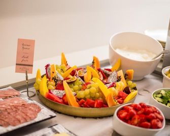Ladiko Inn Hotel - Faliraki - Comida