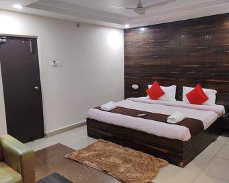 Venkateshwara Mitra Residency - Warangal - Phòng ngủ