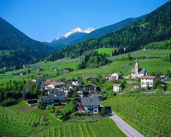 Pension Kofler - Lana - Outdoor view
