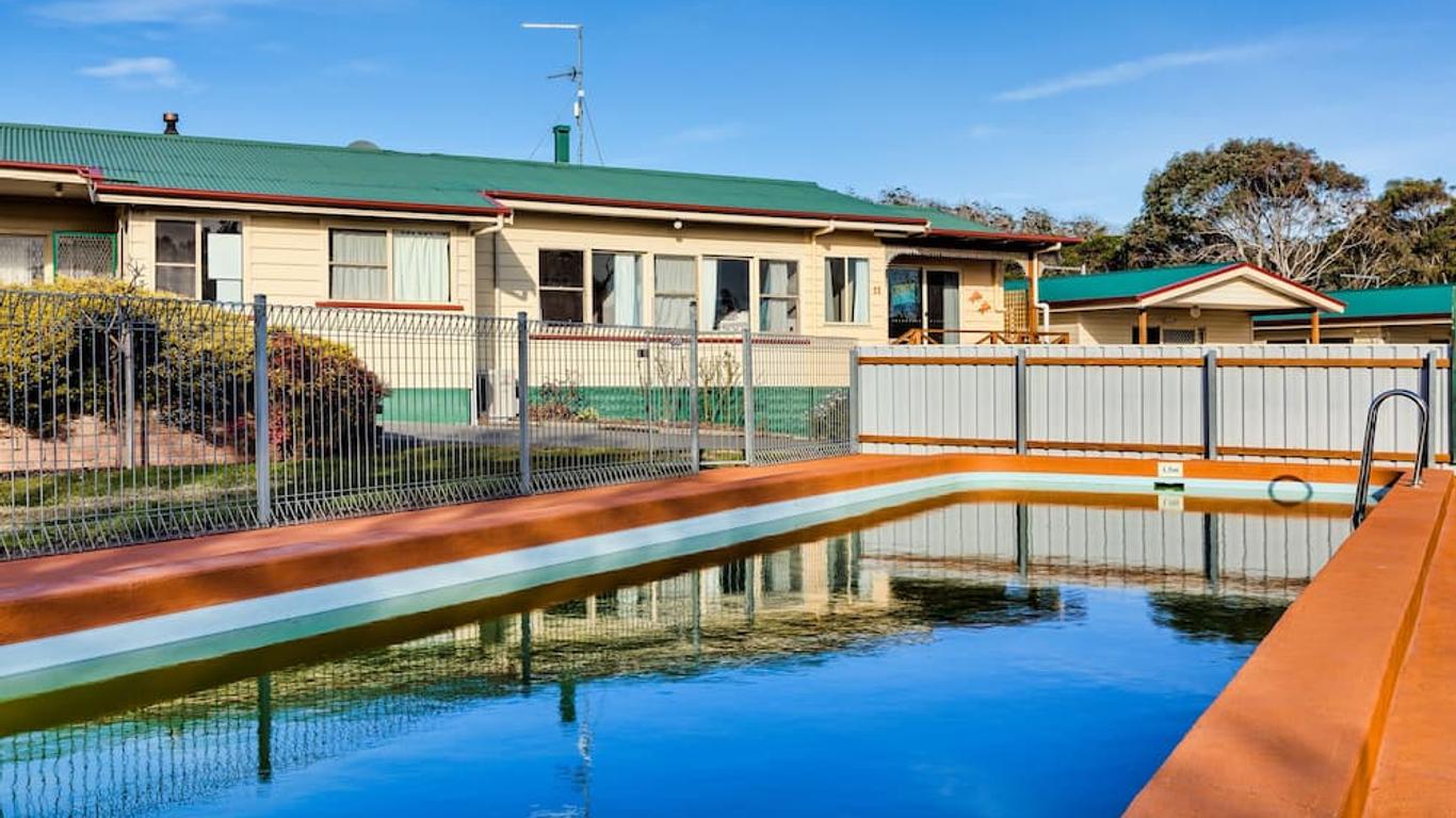 Wintersun Gardens Motel