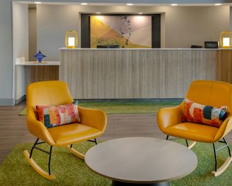 Spark by Hilton St. Robert Fort Leonard Wood - סנט רוברט - לובי