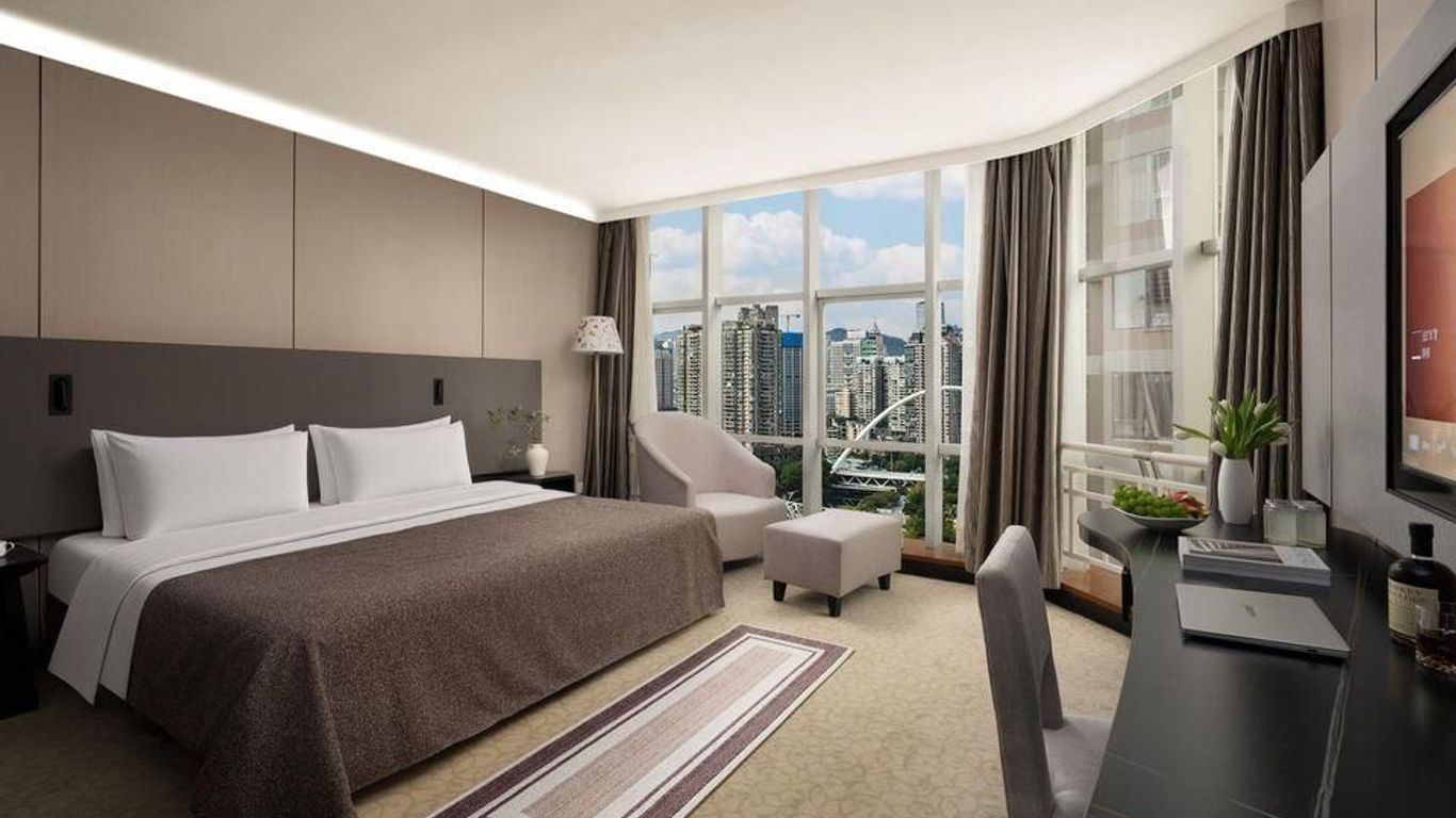 Guizhou Fengrun Karst Hotel (Jiaxiu Tower Qingyun Market Store)