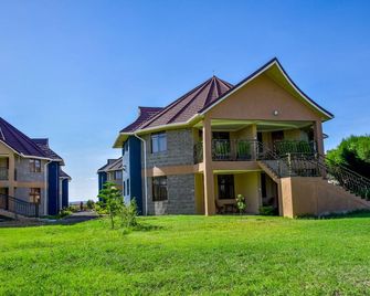 Jaqanaz Resort - Naro Moru - Edificio