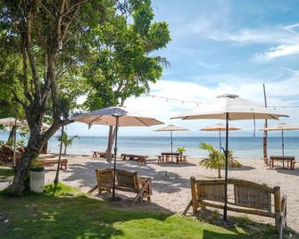 Marika Resort - Badian - Playa