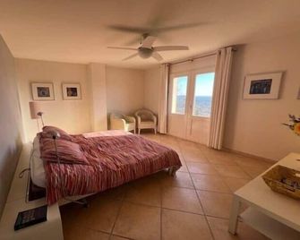 Elegant Villa with Pool, Cabris - Cabris