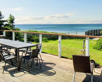 5 Star Holiday Home in Graested - Græsted - Balkon