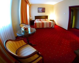 Evropa Hotel - Krasnodar - Habitación