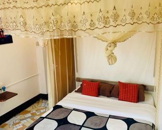 Citizen Cafe & Chambers - Mbale - Bedroom
