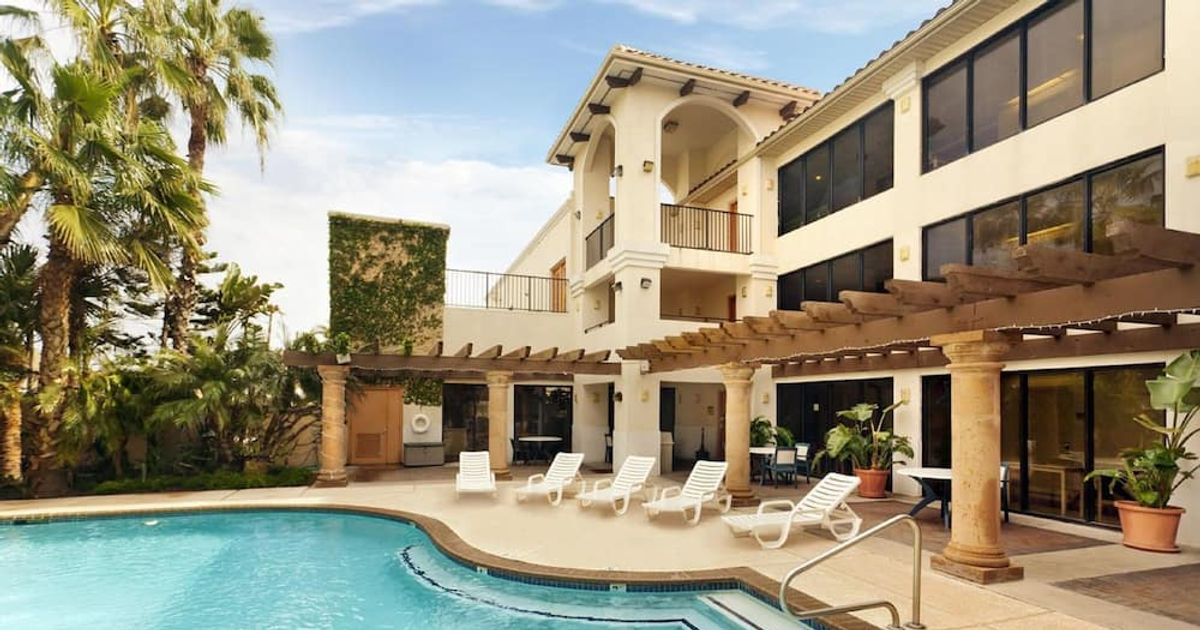 Home2 Suites by Hilton South Padre Island C$ 166 (C̶$̶ ̶4̶7̶9̶). South