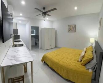 Stunning Deluxe Studio - Hialeah - Slaapkamer
