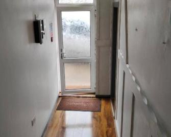 The Silver City Hotel - Immingham - Gang