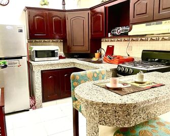 Higuey City Center, Maria Bonita - Higüey - Kitchen