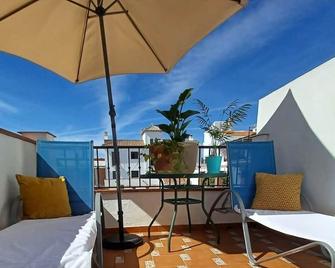 Tipica Casa En Frigiliana con patio y terraza - Frigiliana - Balcó