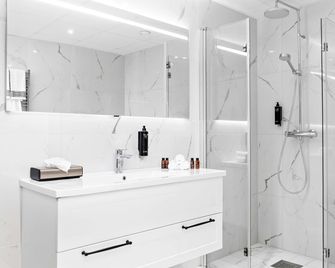 Best Western Hotel Savoy - Karlstad - Baño