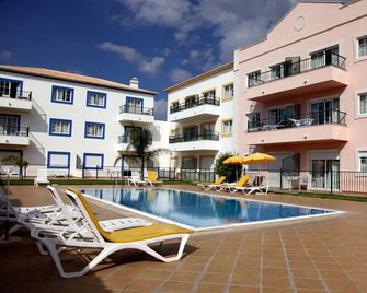 Alagoa Azul Apartments - Altura - Pool
