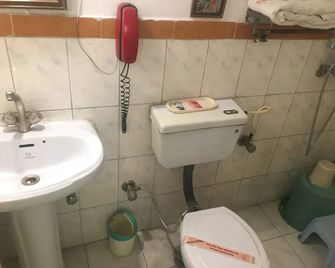 Hotel Centrepoint - Jalandhar