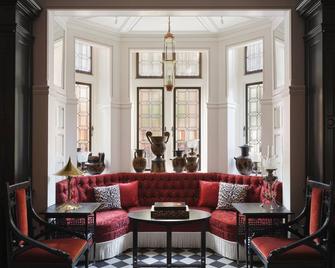 At Sloane - London - Lounge