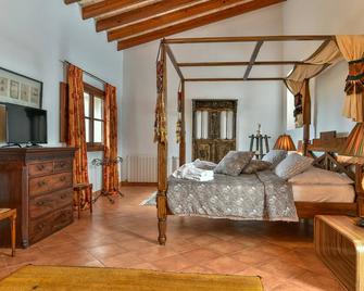 Suite Xaloc im Es Llobets - Llucmajor - Habitación
