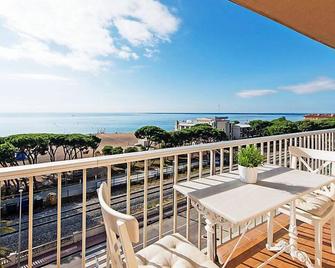 Apartment Paisos Catalans by Interhome - Malgrat de Mar - Parveke