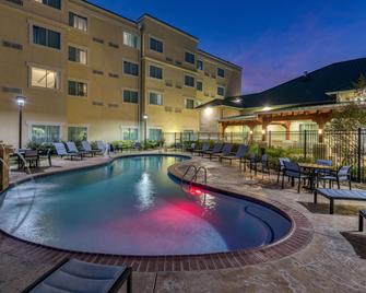 TownePlace Suites by Marriott Abilene Northeast - Abilene - Pool