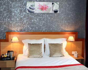 Hotel du Chemin Vert - Paris - Chambre