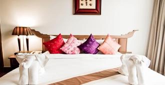 Laithong Hotel - Ubon Ratchathani - Schlafzimmer