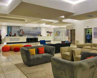 جوبيتر ليزبوا هوتل - روف توب آند سبا - لشبونة - ردهة