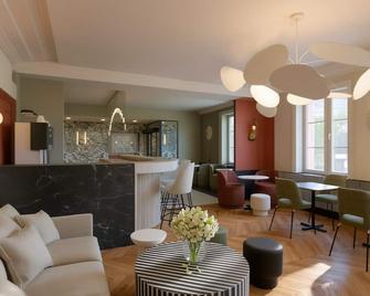 Hotel 2M, The Originals Relais - Сен-Жу-Сен-Рамбер