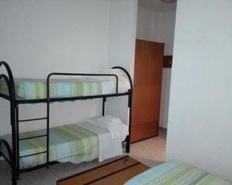 Hotel Torre - Sondalo - Bedroom