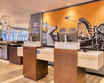 Premier Inn Swindon Town Centre - Swindon - Receptie