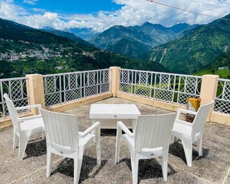 Bagwari Tourist Guest House - Guptakāshi - Balcony
