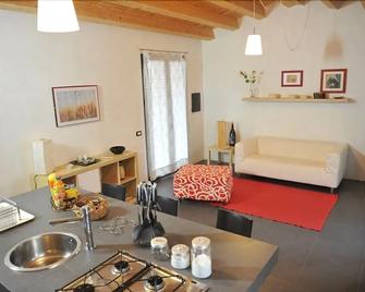 Holiday Home Il Mirto e l'Agave Menfi - Menfi - Dining room