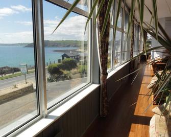 ميمبلي هول هوتل - فالموث - شرفة