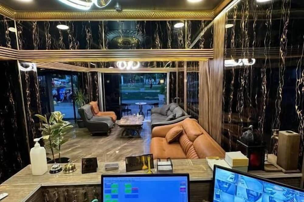 آفراسيا كوين هوتل