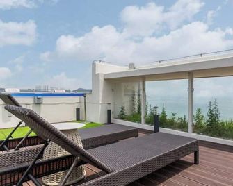 Brown Dot Yeongildae Beach in Pohang - Pohang - Balcony