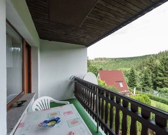 Sunny Terrace & Quiet Stay - Friedrichroda - Balcony