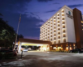 Embassy Suites by Hilton Dallas Market Center - Dallas - Bygning