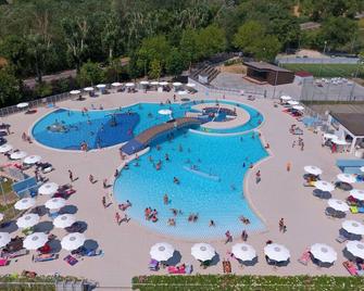 Club del Sole Adriano Family Collection - Punta Marina - Pool