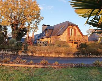 Le Pigeonnier de Lissac - Lissac-sur-Couze - Edificio