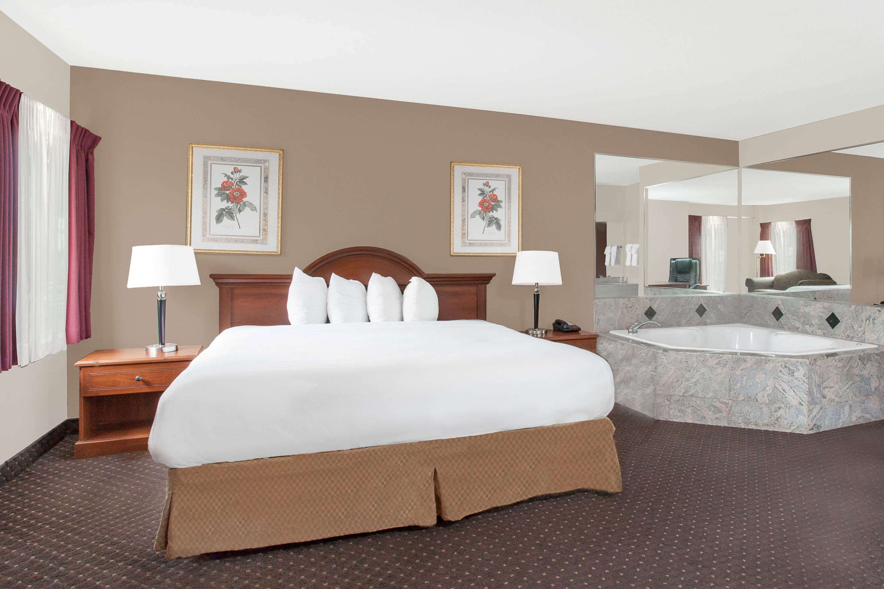 Baymont Inn & Suites by Wyndham San Marcos Outlet Malls - סן מרקוס - חדר שינה