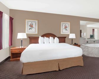 Baymont Inn & Suites by Wyndham San Marcos Outlet Malls - סן מרקוס - חדר שינה